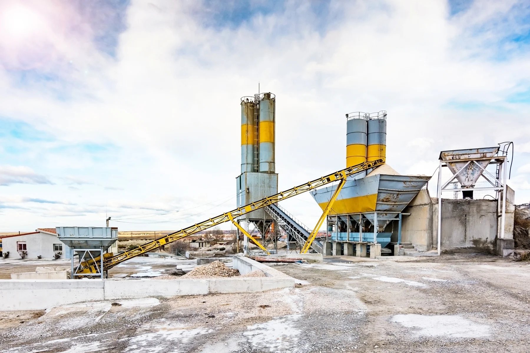 โรงผสมคอนกรีต