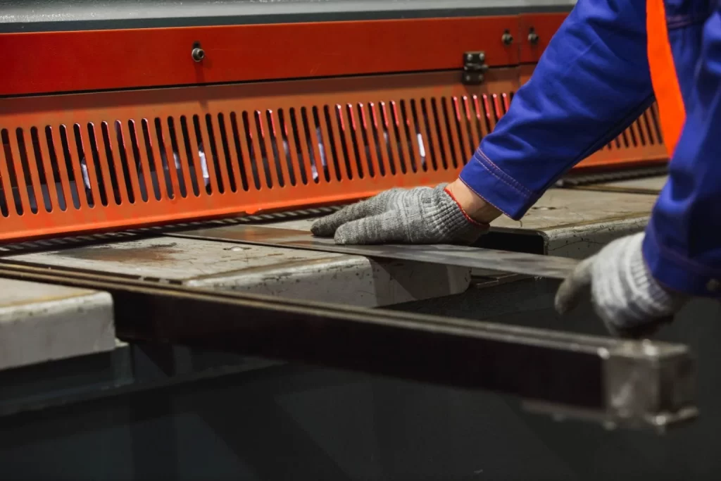 การตัดด้วยกรรไกร