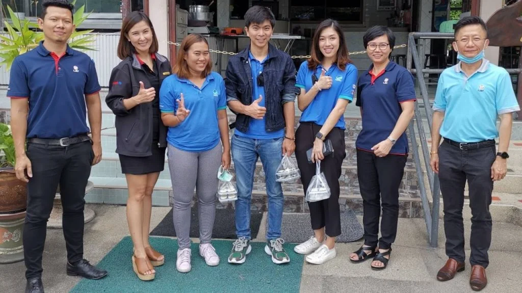 ลูกค้ามาติดต่อ เดร็กต้า